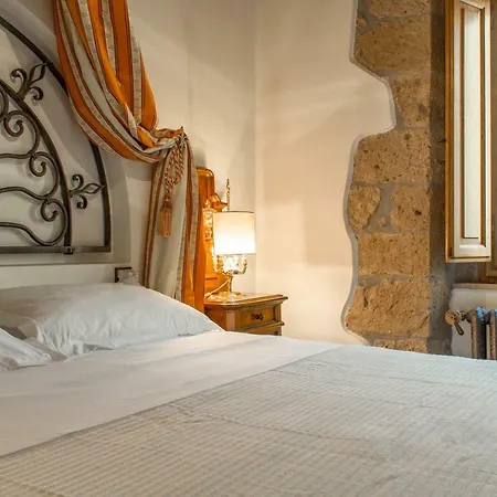 La Posta Regia 3* Pitigliano